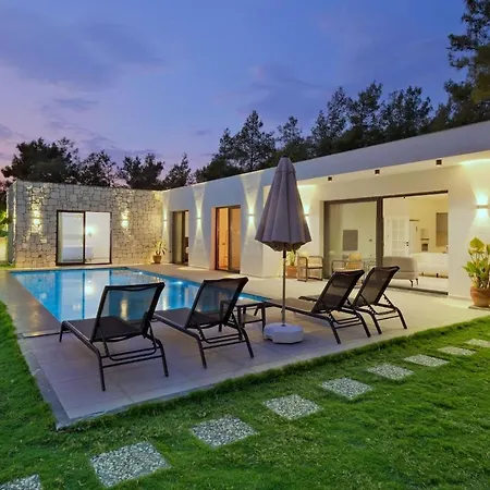 Genis Aileler Icin Korunakli Fethiye